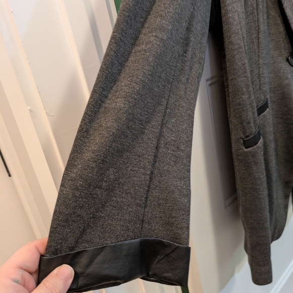 Susan Graver Charcoal Blazer with Black Trim - Picture 5 of 12